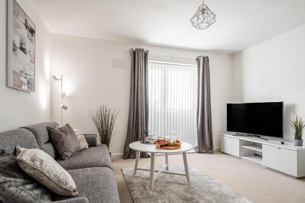Lovely Modern 2 Bed City Centre Apartment With Free Parking - Double Or Twin Beds Available Вулвергемптон Екстер'єр фото